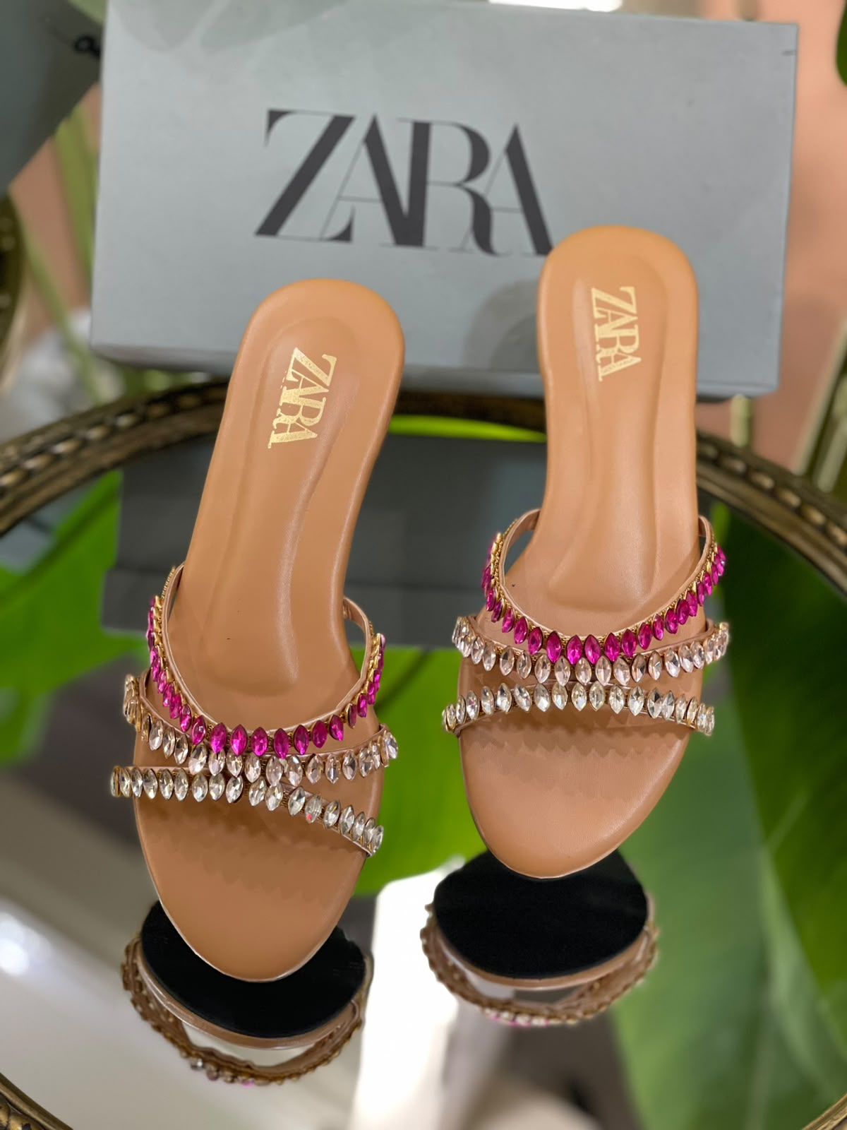 ZAR-4281